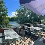 Logis La Ruche Hotel