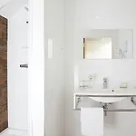 Logis La Ruche Hotel