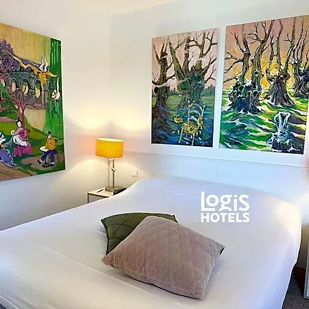 Logis La Ruche 2* Rolleboise