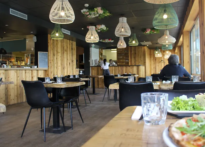 La Ruche Hotel